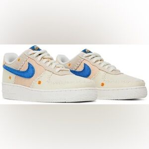 Nike Women’s Air Force 1 '07 'LA Flea'
